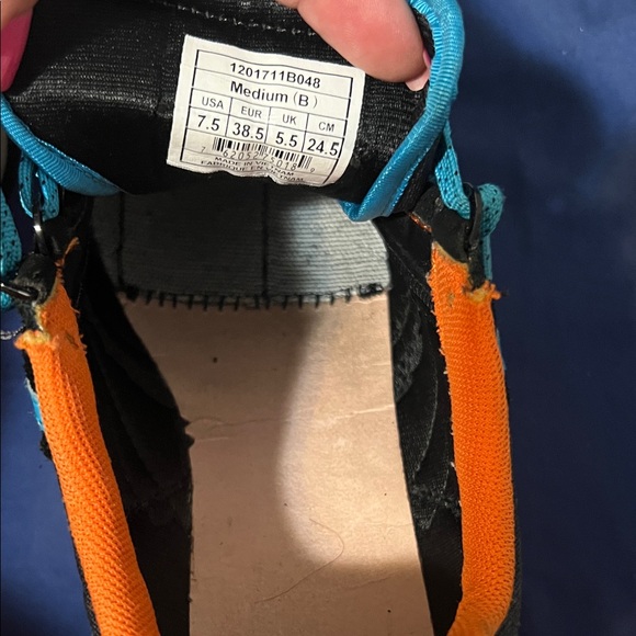 Brooks Black and Teal Athletic Shoes with Orange Highlights - Picture 5 of 13